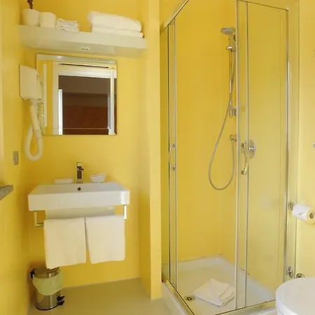 Affittacamere Stazione Valmontone 3*